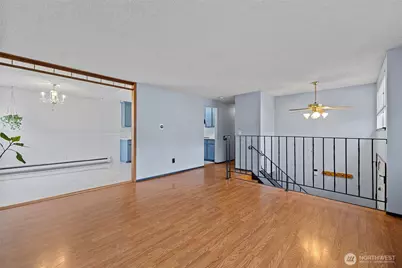 953 NW Illahee Drive, Oak Harbor, WA 98277 - Photo 8