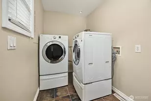 6741 34th Ave SW, Seattle, WA 98126 - Photo 12