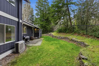 9408 370th Place SE, Snoqualmie, WA 98065 - Photo 36