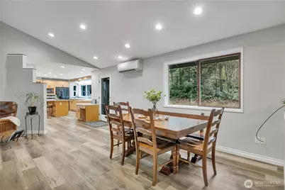 9408 370th Place SE, Snoqualmie, WA 98065 - Photo 12