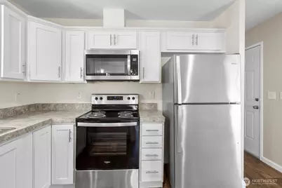 2400 Donovan Avenue #13, Bellingham, WA 98225 - Photo 8