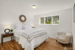 1136 N 146th Pl, Shoreline, WA 98133 - Photo 16