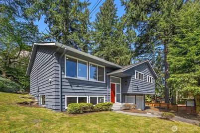 1136 N 146th Place, Shoreline, WA 98133 - Photo 2