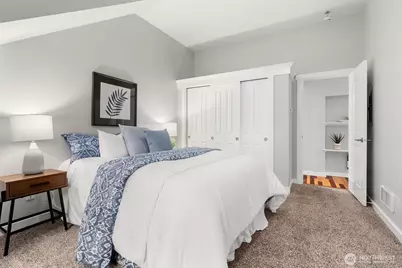 8803 NE Koura Road, Bainbridge Island, WA 98110 - Photo 30