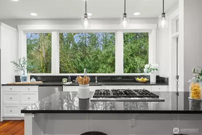 8803 NE Koura Road, Bainbridge Island, WA 98110 - Photo 16