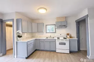 328 330 S Division St, Auburn, WA 98001 - Photo 2