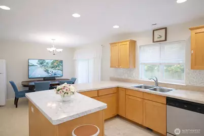 3403 159th Street SW #B, Lynnwood, WA 98087 - Photo 12