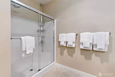 22639 NE Alder Crest Drive #202, Redmond, WA 98053 - Photo 18