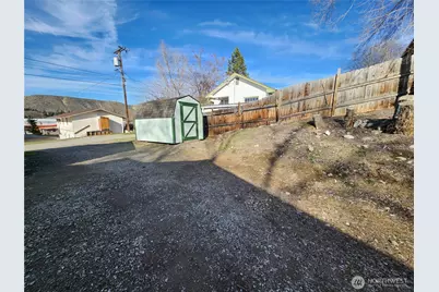 19 1st Street E, Tonasket, WA 98855 - Photo 14