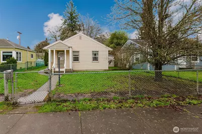1342 N Montgomery Avenue, Bremerton, WA 98312 - Photo 2