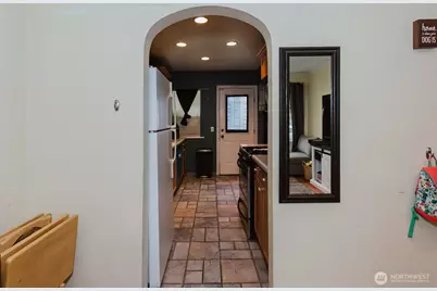 1342 N Montgomery Avenue, Bremerton, WA 98312 - Photo 8