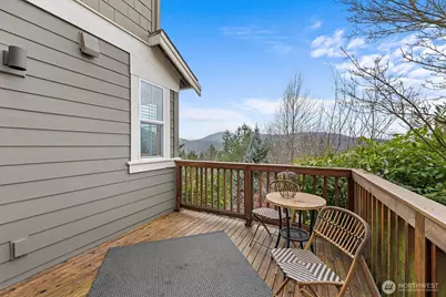 879 3rd Avenue NE, Issaquah, WA 98029 - Photo 18