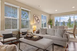 879 3rd Ave NE, Issaquah, WA 98029 - Photo 2