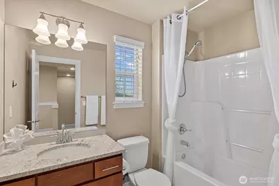 879 3rd Avenue NE, Issaquah, WA 98029 - Photo 30