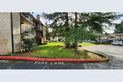 23511 102 Avenue SE #D103, Kent, WA 98031 - Photo 18