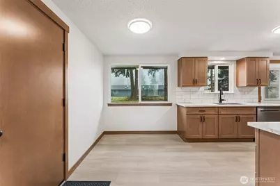 2009 216th Street Ct E, Spanaway, WA 98387 - Photo 8