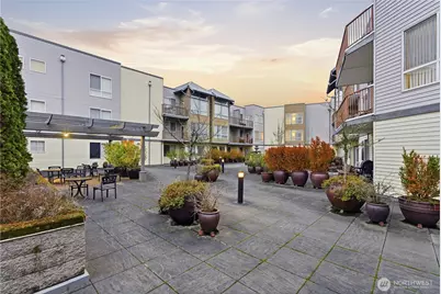 225 Logan Avenue S #317, Renton, WA 98057 - Photo 16