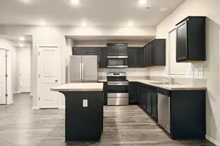 11008 188 St E, Puyallup, WA 98374 - Photo 6