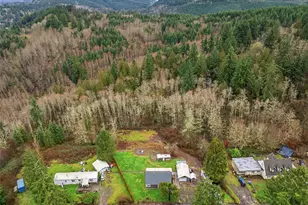 228 Holcomb Spur Rd, Kelso, WA 98626 - Photo 4