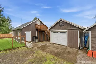 228 Holcomb Spur Rd, Kelso, WA 98626 - Photo 1