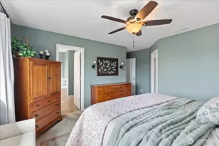 2404 87th Dr NE, Lake Stevens, WA 98258 - Photo 14