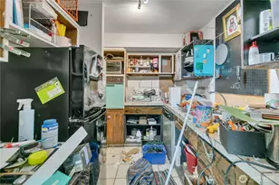 1740 Melrose Ave, Seattle, WA 98122 - Photo 12