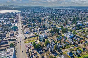 946 N 86th St, Seattle, WA 98103 - Photo 24