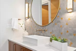 1717 99th Ave NE, Bellevue, WA 98004 - Photo 4