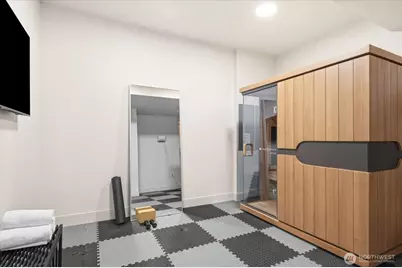 1717 99th Avenue NE, Bellevue, WA 98004 - Photo 34