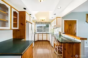 1125 Lake Vista Blvd S, Spanaway, WA 98387 - Photo 8