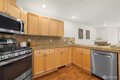 2433 NW 59th Street #101, Seattle, WA 98107 - Photo 18