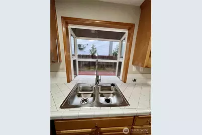 19221 100th Avenue NE, Bothell, WA 98011 - Photo 8