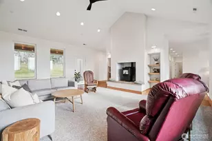 3721 NW 378th St, La Center, WA 98629 - Photo 8