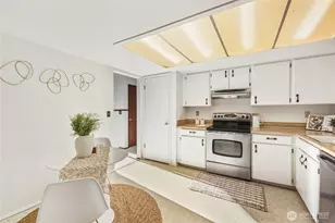 10027 169th Ave NE, Redmond, WA 98052 - Photo 6