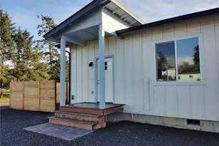 697 -A Sunset Ave NE, Ocean Shores, WA 98569 - Photo 2