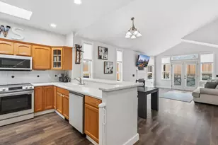 16501 48th Ave W, Edmonds, WA 98026 - Photo 4