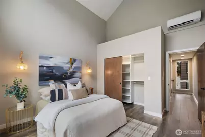 302 N 107th Street, Seattle, WA 98133 - Photo 18