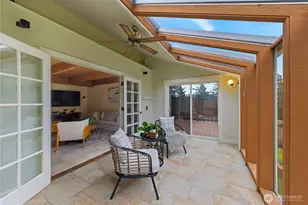 2513 29th St, Anacortes, WA 98221 - Photo 8