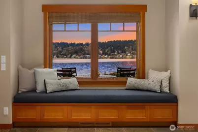 6841 Ripley Lane N, Renton, WA 98056 - Photo 12