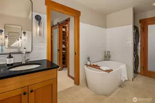 6841 Ripley Ln N, Renton, WA 98056 - Photo 32