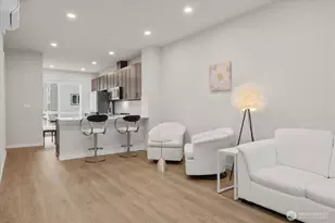 23413 Edmonds Way, Edmonds, WA 98026 - Photo 8