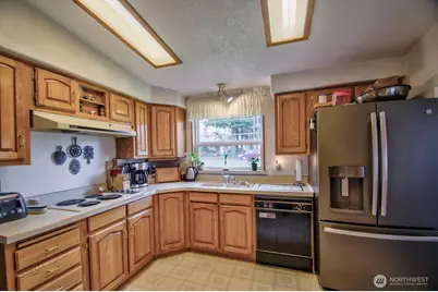 15922 Agate Street SE, Yelm, WA 98597 - Photo 14