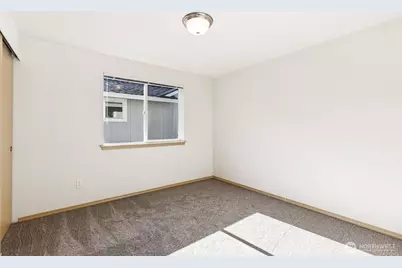 10044 19th Avenue SW, Seattle, WA 98146 - Photo 16