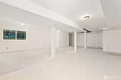 2531 30th Avenue W, Seattle, WA 98199 - Photo 22