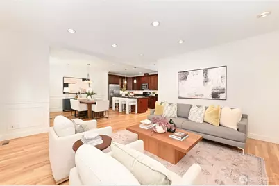 2531 30th Avenue W, Seattle, WA 98199 - Photo 4