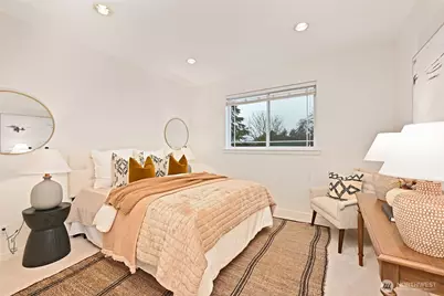 2531 30th Avenue W, Seattle, WA 98199 - Photo 16