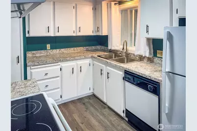 1841 Trosper Road SW #31B, Tumwater, WA 98512 - Photo 12