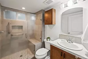 1215 N Alder St, Tacoma, WA 98406 - Photo 32