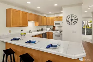 112 9th Ln, Kirkland, WA 98033 - Photo 10