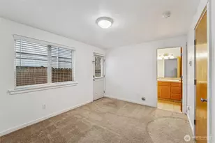 308 N 133rd St, Seattle, WA 98133 - Photo 28